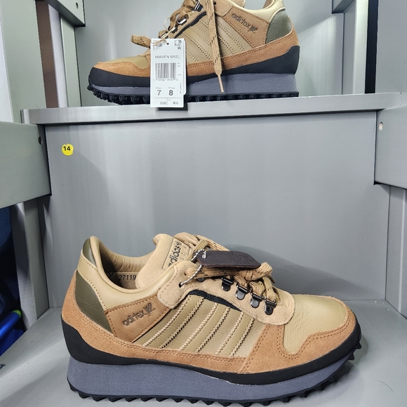 Adidas Hiaven SPZL timber Size men 7 Womens 8 - Picture 2 of 11